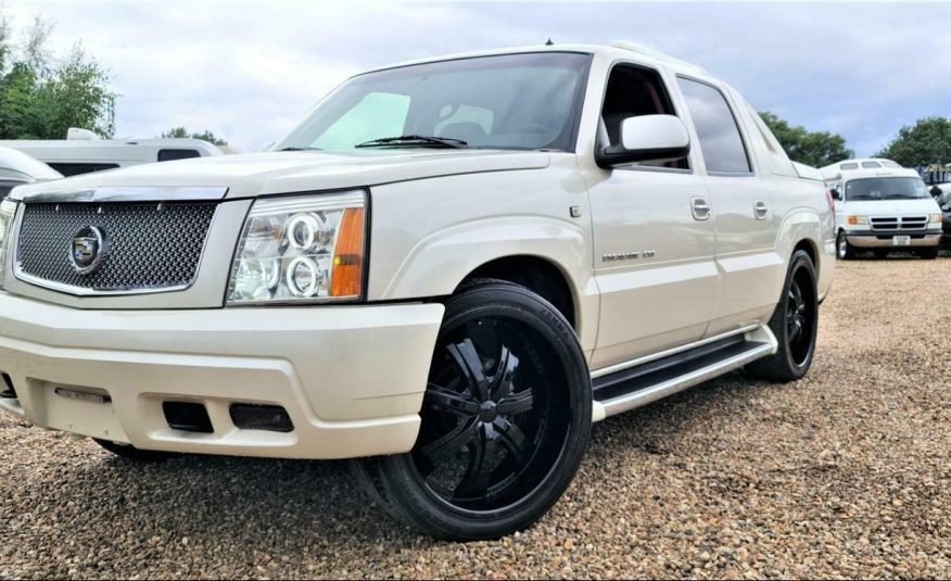 CADILLAC ESCALADE EXT V8 CREW CAB PICKUP AUTO PEARL WHITE