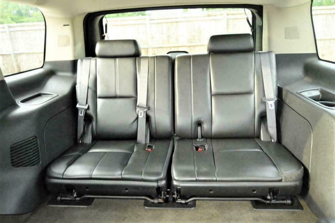 NEW SHAPE GMC YUKON DENALI 4WD AUTOMATIC LHD ESCALADE BLACK