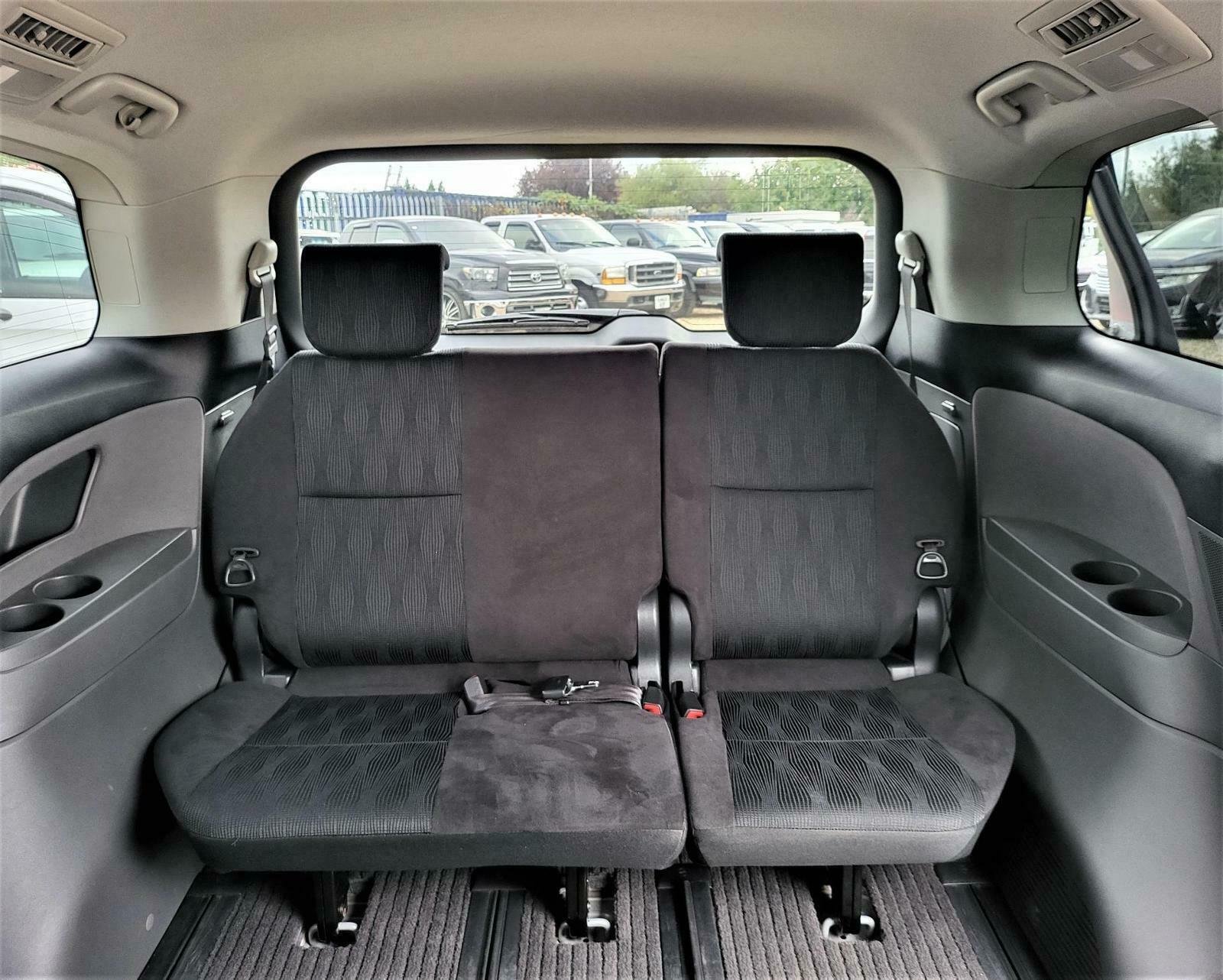 2009 NEW SHAPE FACE LIFT TOYOTA ESTIMA 2.4 AUTOMATIC ULEZ free