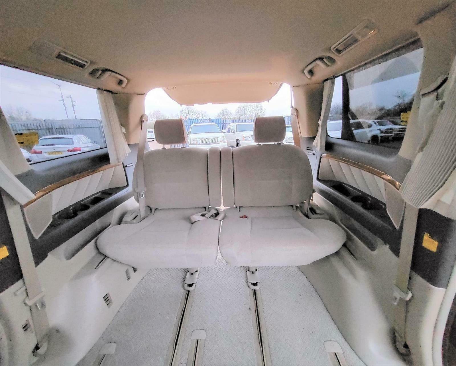 2007 TOYOTA ALPHARD 3.0 V6 VVT-I AUTOMATIC 8 SEATER ULEZ free