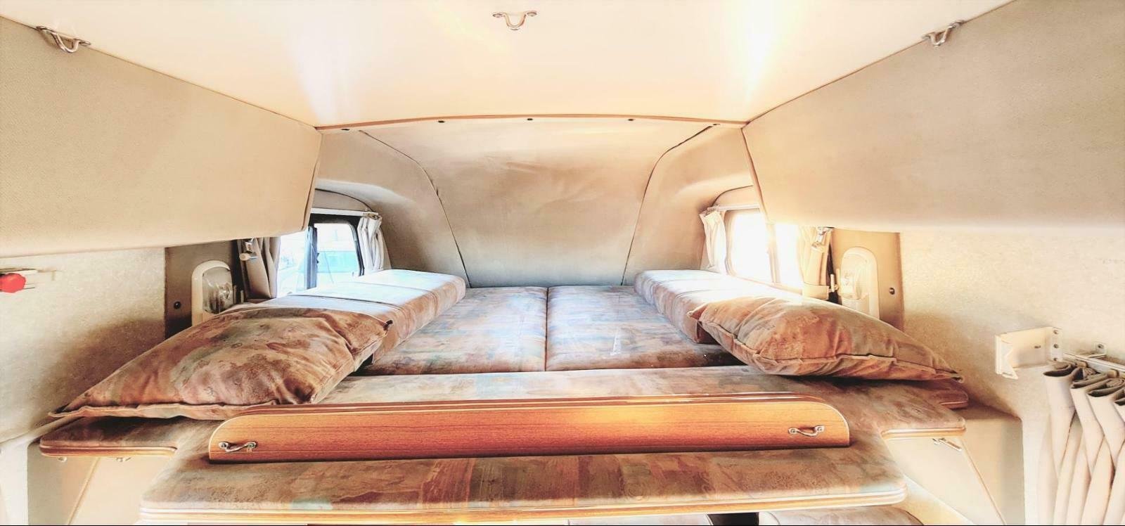 NISSAN ATLAS DIESEL AUTO HIACE CAMPERVAN RV DYNA MOTORHOME