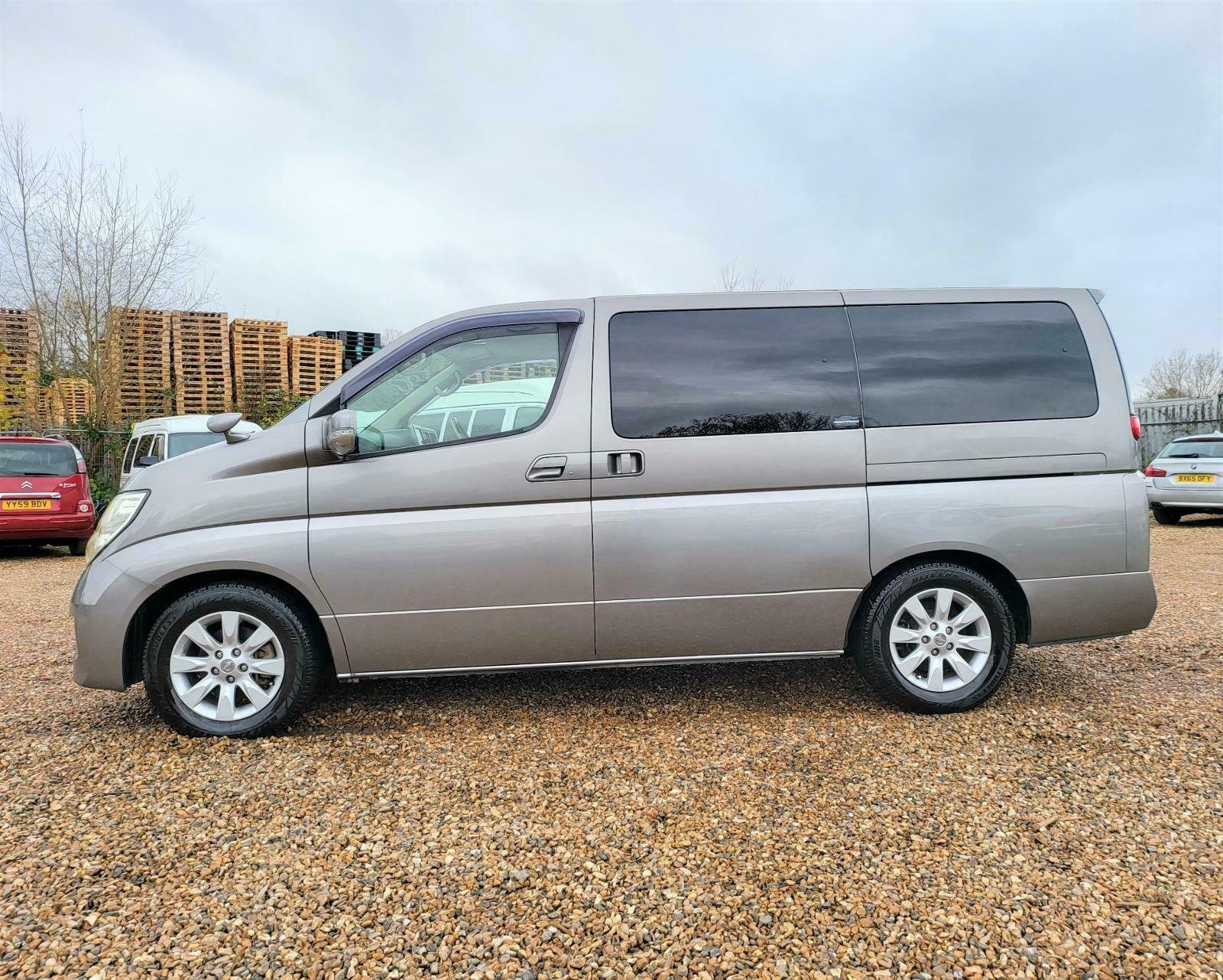 2008 NISSAN ELGRAND 3.5 V6 AUTOMATIC 8 SEATER GREY ULEZ free