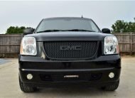 NEW SHAPE GMC YUKON DENALI 4WD AUTOMATIC LHD ESCALADE BLACK