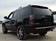 NEW SHAPE GMC YUKON DENALI 4WD AUTOMATIC LHD ESCALADE BLACK