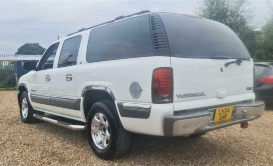 GMC YUKON XL LONG WHEEL BASE 7 SEATER AUTOMATIC ESCALADE