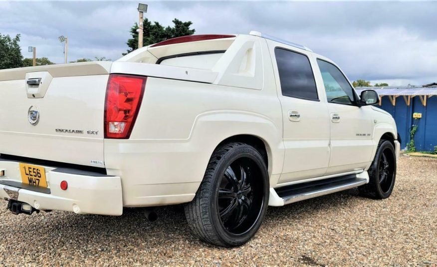 CADILLAC ESCALADE EXT V8 CREW CAB PICKUP AUTO PEARL WHITE