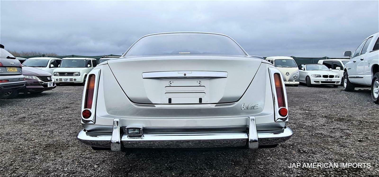 MITSUOKA GALUE II V6 AUTO SILVER BENTLEY GLORIA