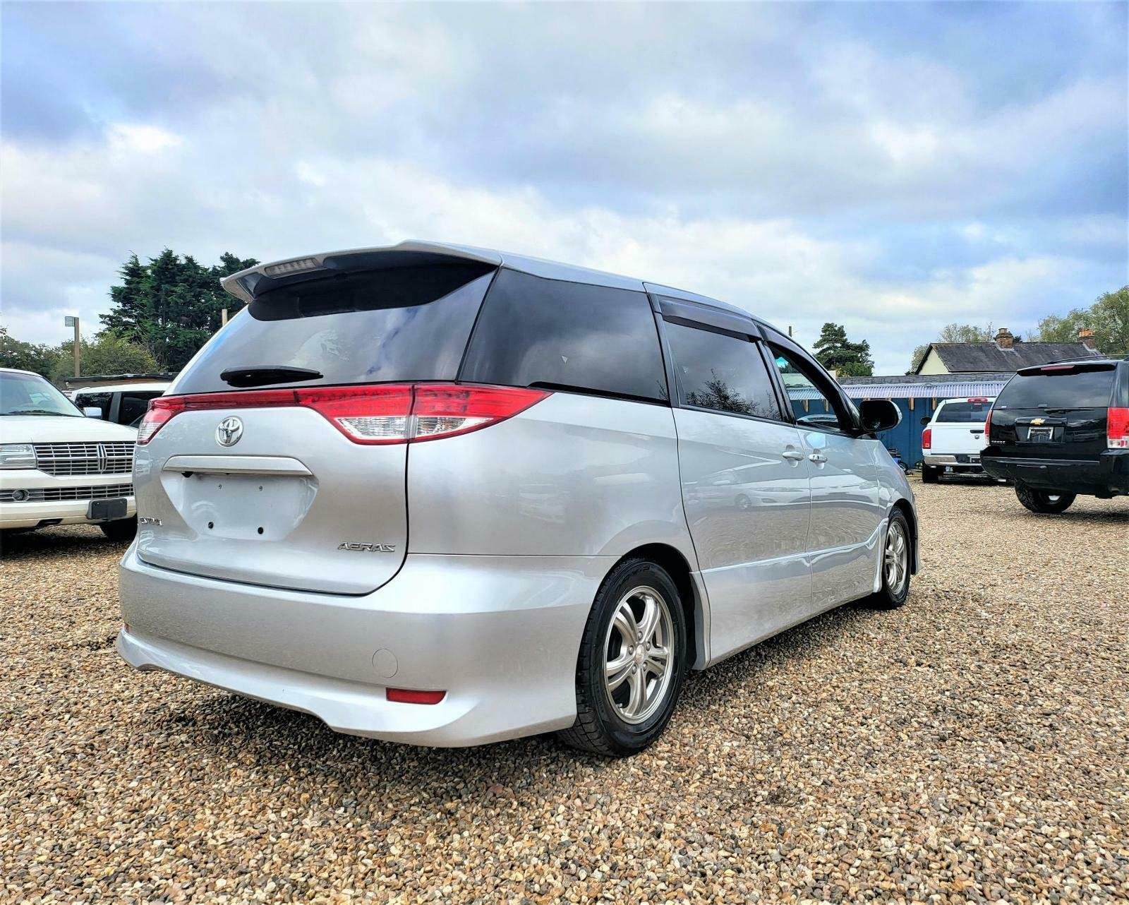 2009 NEW SHAPE FACE LIFT TOYOTA ESTIMA 2.4 AUTOMATIC ULEZ free