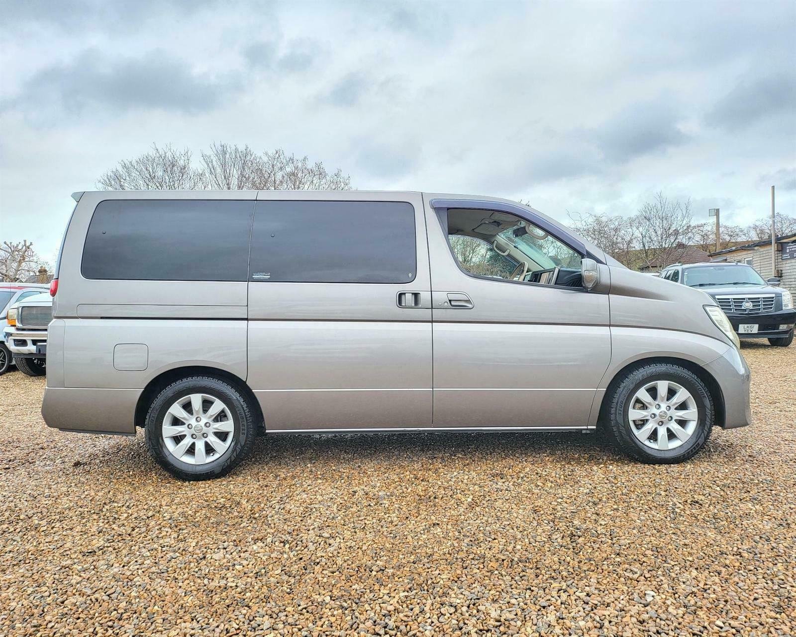 2008 NISSAN ELGRAND 3.5 V6 AUTOMATIC 8 SEATER GREY ULEZ free