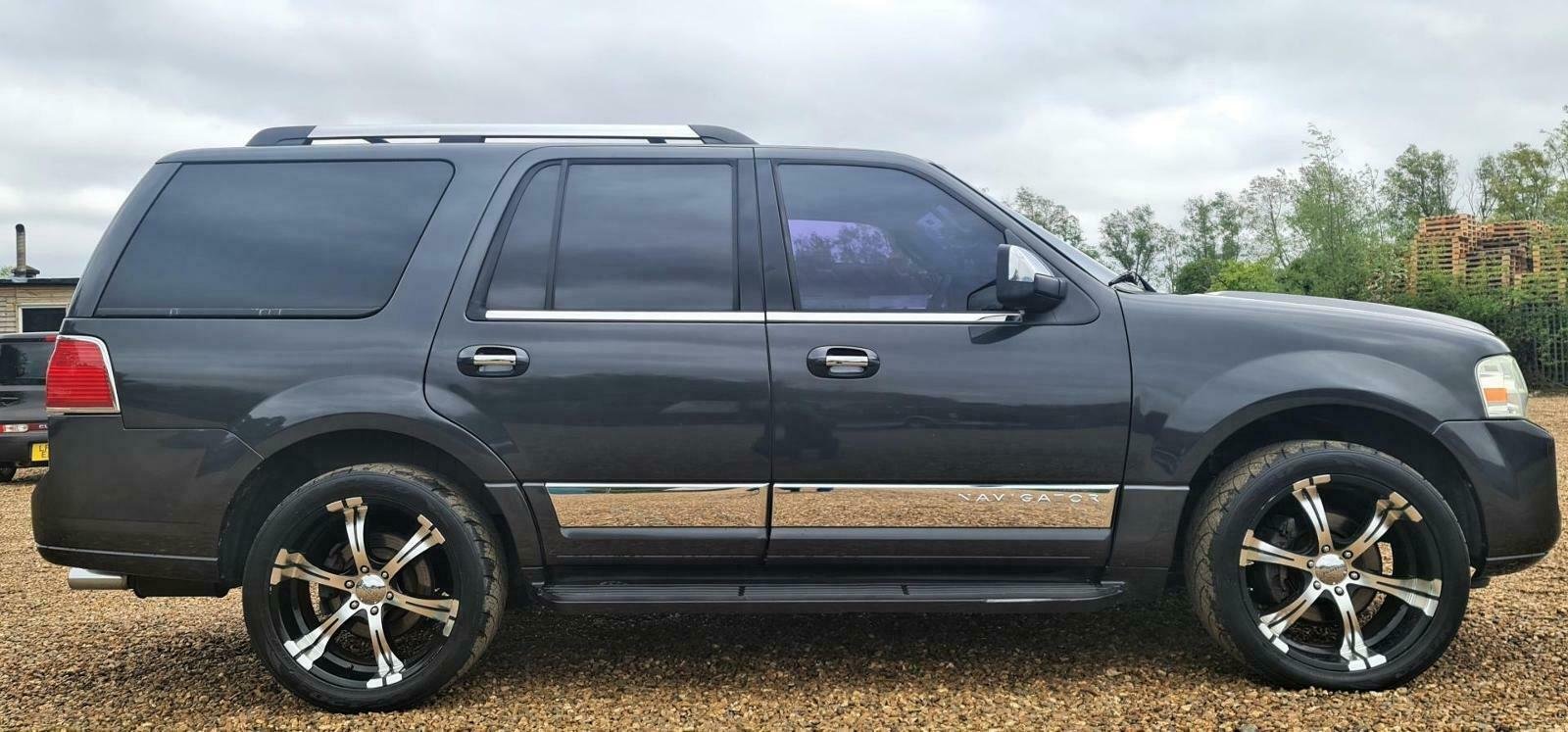 LINCOLN NAVIGATOR 5.4 V8 AUTOMATIC 8 SEATER GREY ULEZ free