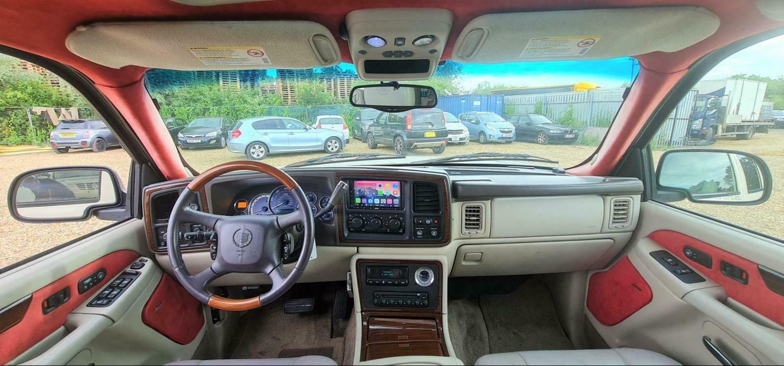 CADILLAC ESCALADE EXT V8 CREW CAB PICKUP AUTO PEARL WHITE