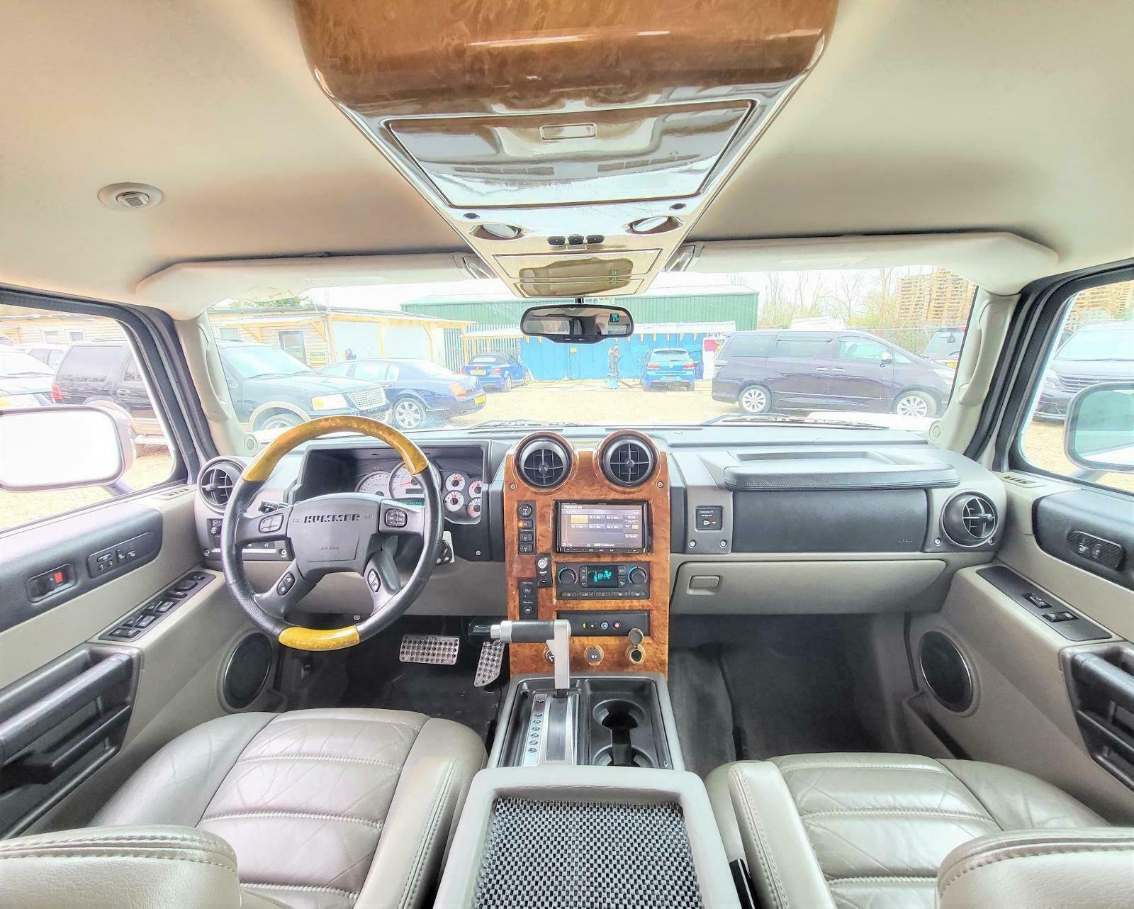 HUMMER H2 V8 AUTOMATIC 4WD WHITE ULEZ free
