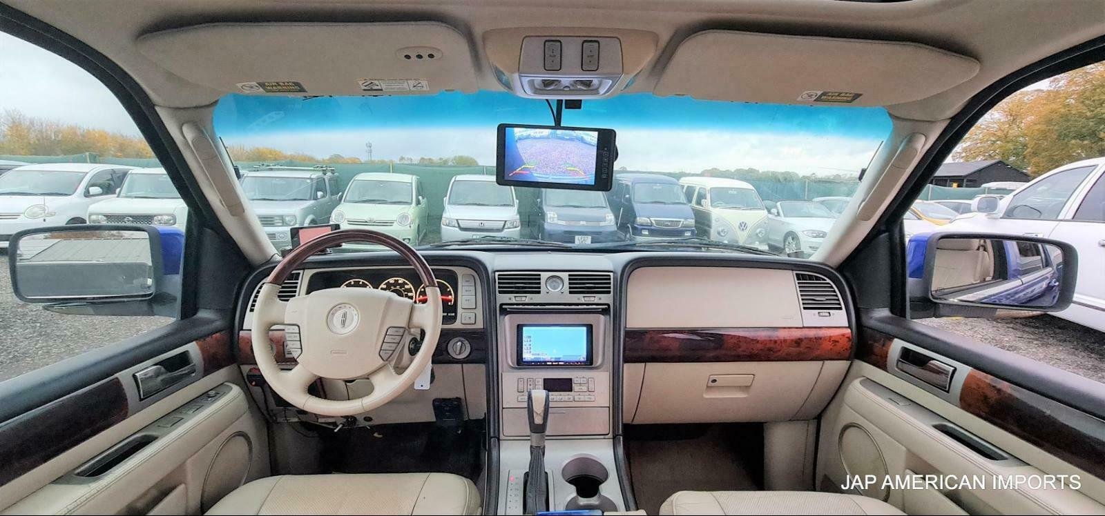 LINCOLN NAVIGATOR 5.4 V8 AUTOMATIC 7 SEATER BLUE