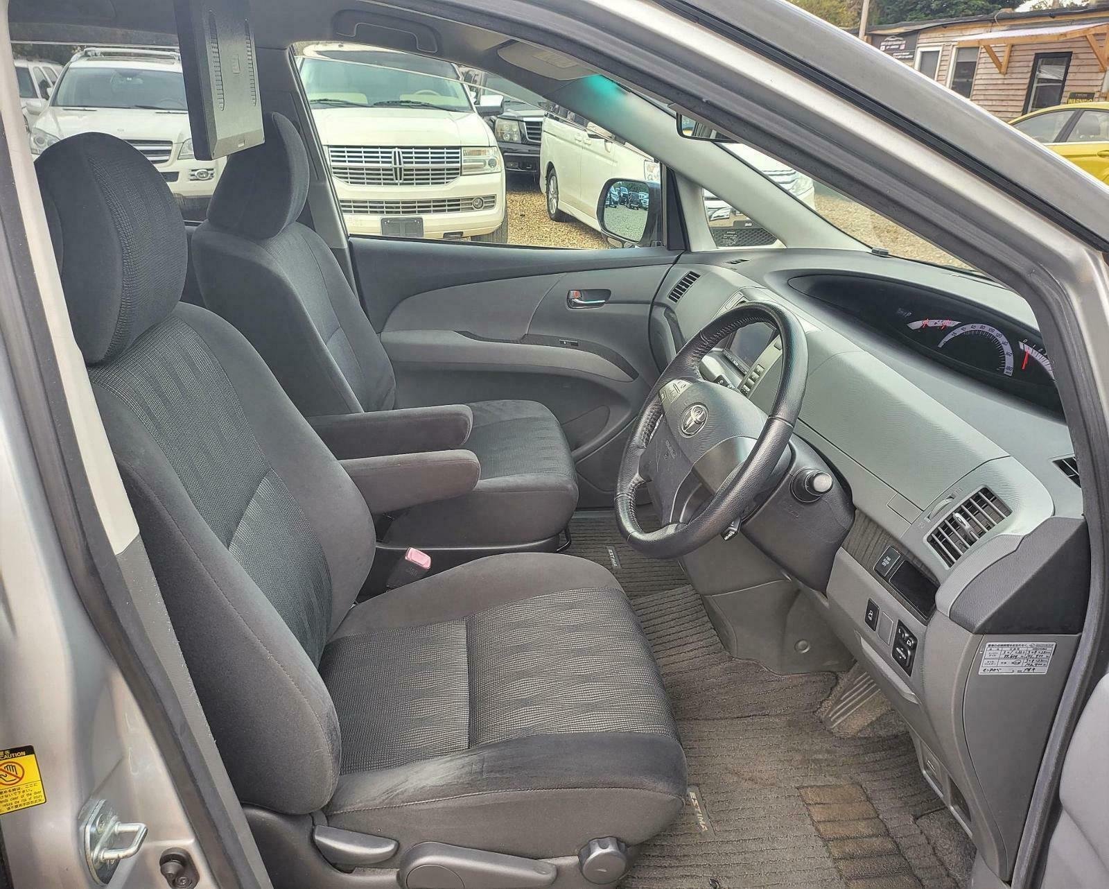 2009 NEW SHAPE FACE LIFT TOYOTA ESTIMA 2.4 AUTOMATIC ULEZ free