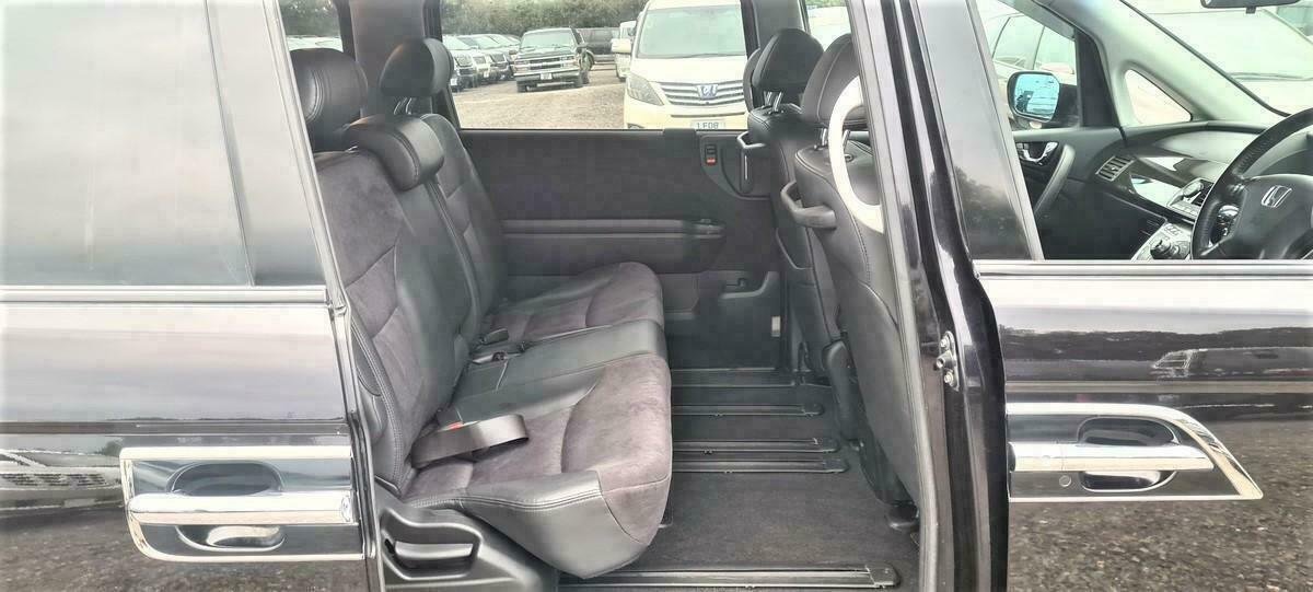 2009 HONDA ELYSION PRESTIGE 2.4 AUTOMATIC 8 SEATER BLACK ULEZ free
