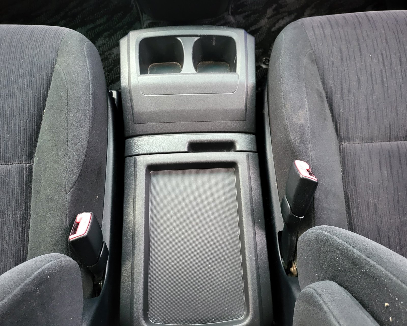 FRESH IMPORT 2012 TOYOTA VELLFIRE ALPHARD 3.5 V6 8 SEATER AUTOMATIC ULEZ FREE