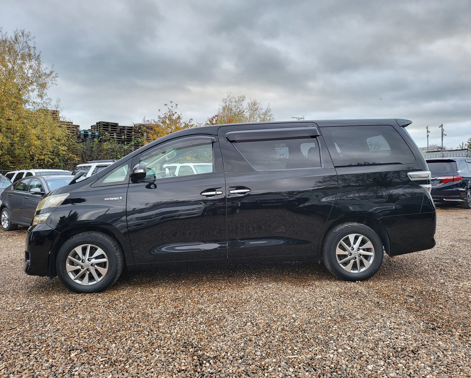 2012 FRESH IMPORT TOYOTA VELLFIRE ALPHARD HYBRID AUTOMATIC 7 SEATER ULE FREE