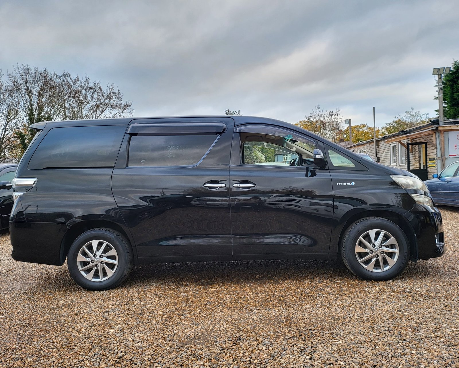 2012 FRESH IMPORT TOYOTA VELLFIRE ALPHARD HYBRID AUTOMATIC 7 SEATER ULE FREE