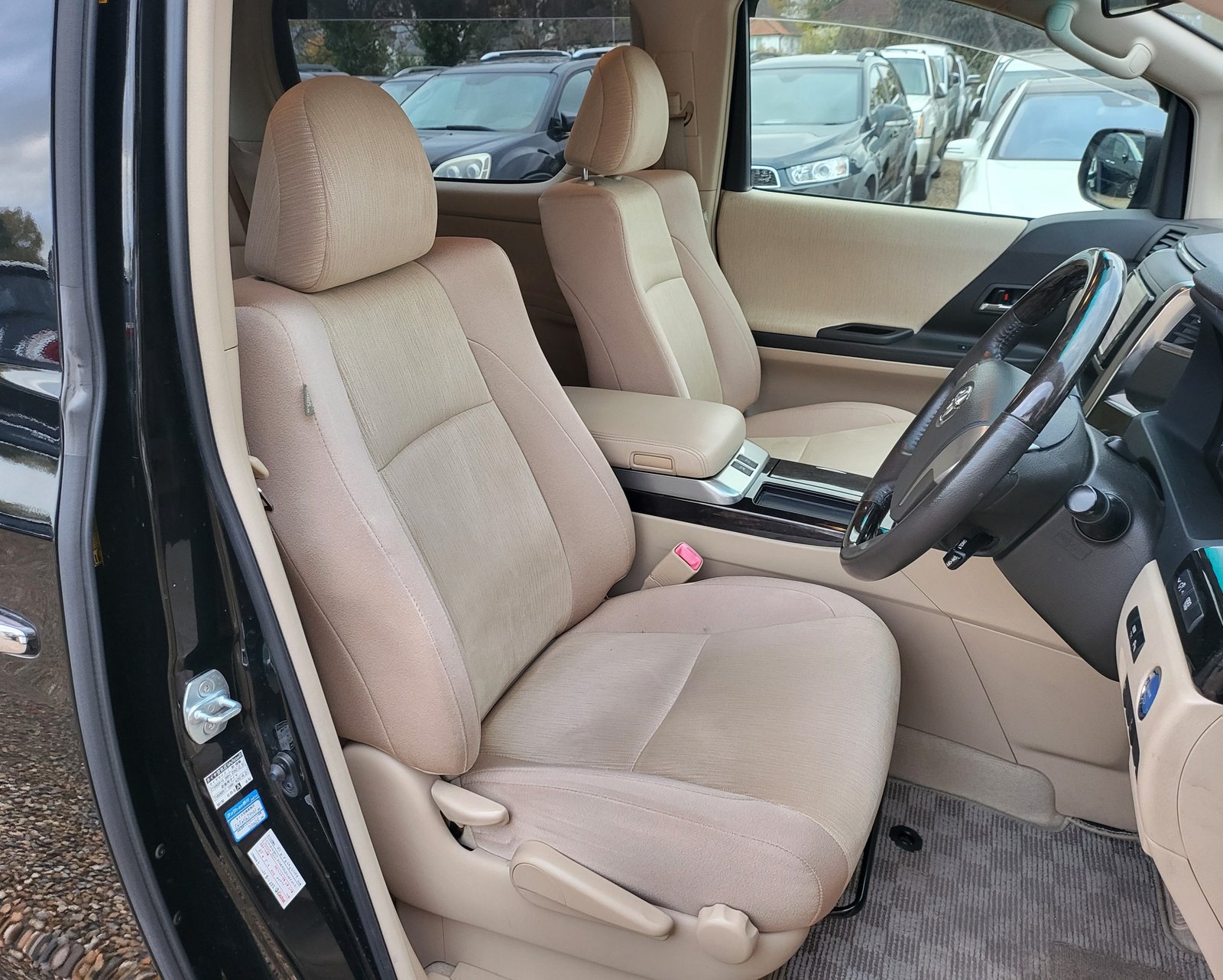 2012 FRESH IMPORT TOYOTA VELLFIRE ALPHARD HYBRID AUTOMATIC 7 SEATER ULE FREE