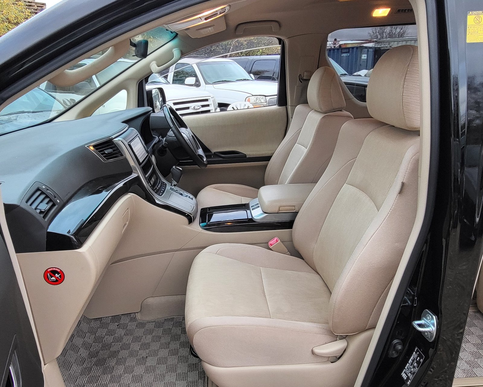 2012 FRESH IMPORT TOYOTA VELLFIRE ALPHARD HYBRID AUTOMATIC 7 SEATER ULE FREE