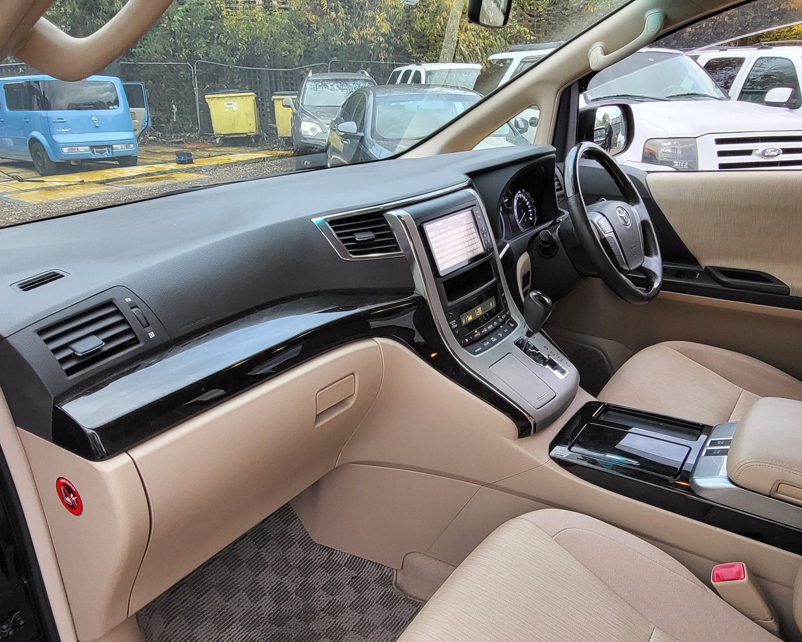 2012 FRESH IMPORT TOYOTA VELLFIRE ALPHARD HYBRID AUTOMATIC 7 SEATER ULE FREE