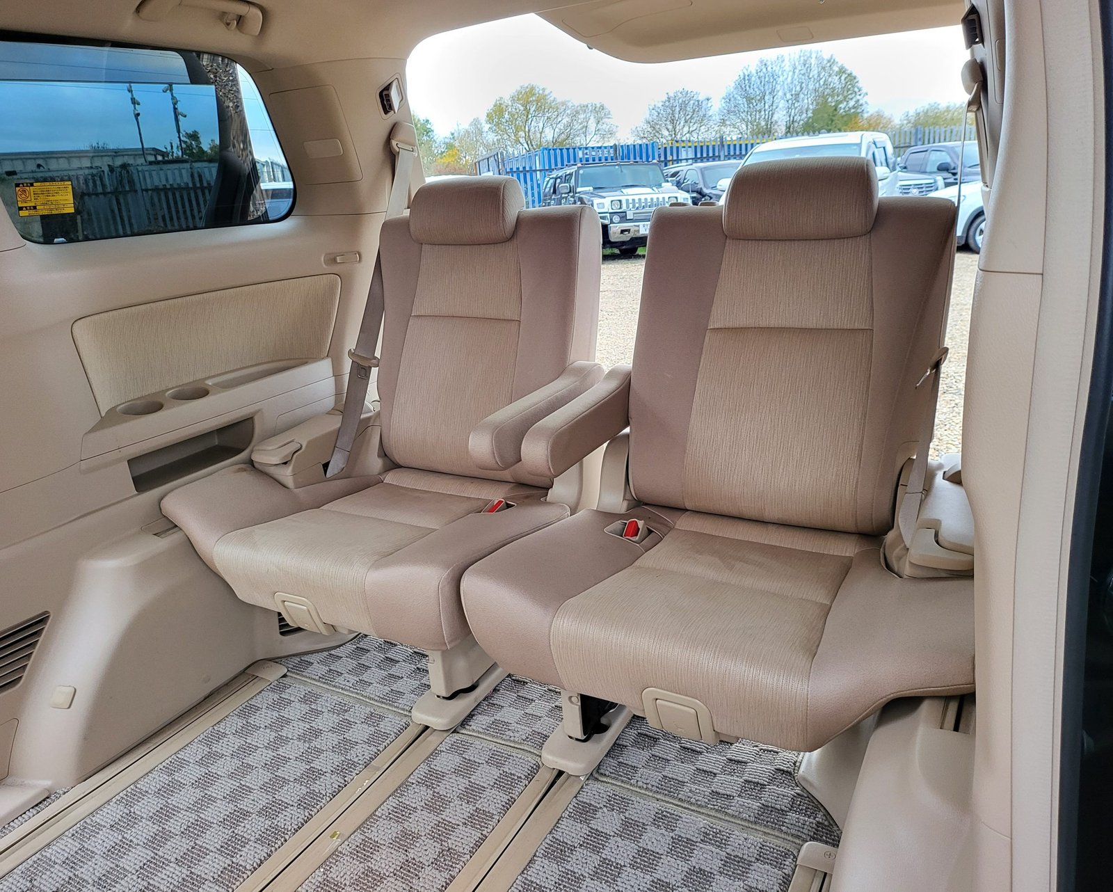 2012 FRESH IMPORT TOYOTA VELLFIRE ALPHARD HYBRID AUTOMATIC 7 SEATER ULE FREE
