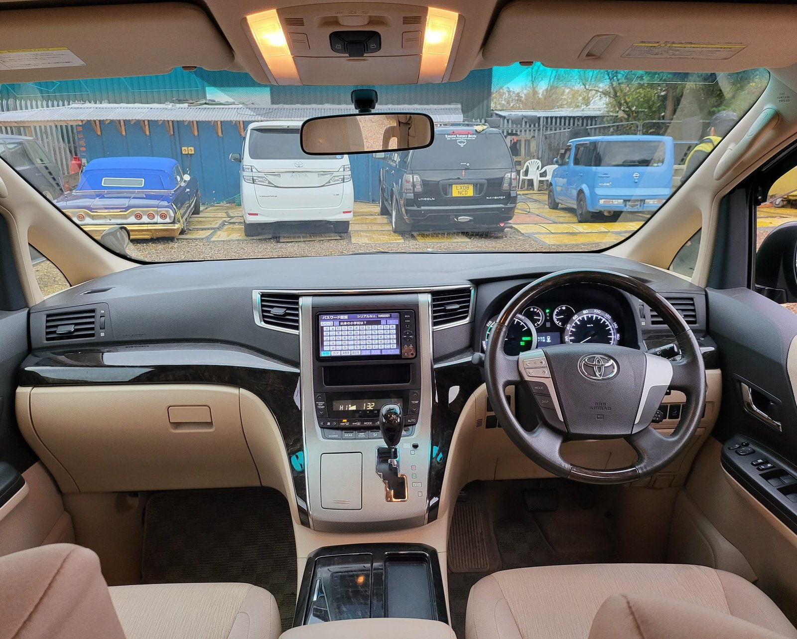 2012 FRESH IMPORT TOYOTA VELLFIRE ALPHARD HYBRID AUTOMATIC 7 SEATER ULE FREE