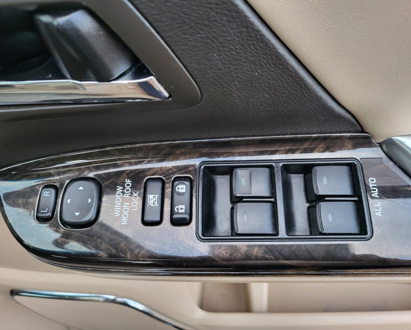 2013 FRESH IMPORT TOYOTA VELLFIRE ALPHARD L PKG 3.5 V6 AUTO 7 SEATER ULEZ FREE