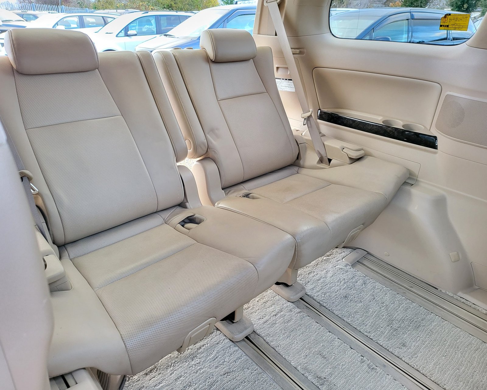 2013 FRESH IMPORT TOYOTA VELLFIRE ALPHARD L PKG 3.5 V6 AUTO 7 SEATER ULEZ FREE