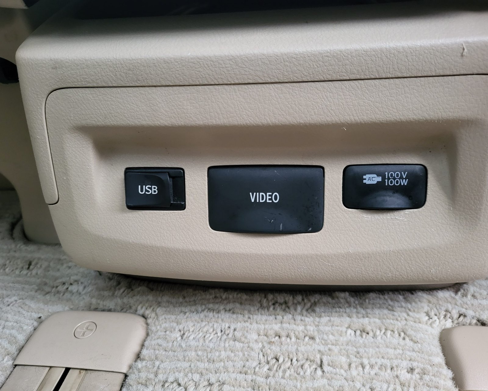 2013 FRESH IMPORT TOYOTA VELLFIRE ALPHARD L PKG 3.5 V6 AUTO 7 SEATER ULEZ FREE