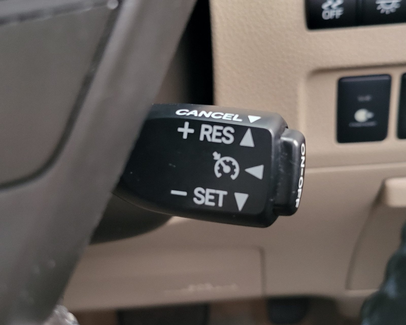 2013 FRESH IMPORT TOYOTA VELLFIRE ALPHARD L PKG 3.5 V6 AUTO 7 SEATER ULEZ FREE