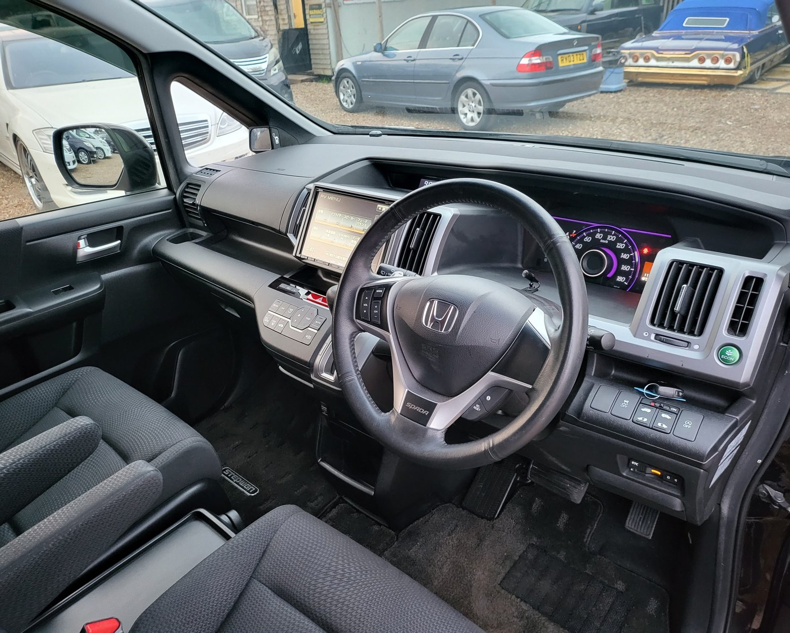 2013 FRESH IMPORT HONDA STEPWAGON SPADA 2.0 AUTOMATIC 8 SEATER ULEZ COMPLIANT