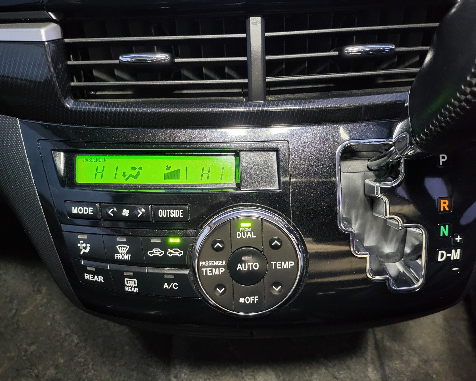 2013 FRESH IMPORT TOYOTA ESTIMA 2.4 AUTOMATIC 7 SEATER BLACK ULEZ FREE