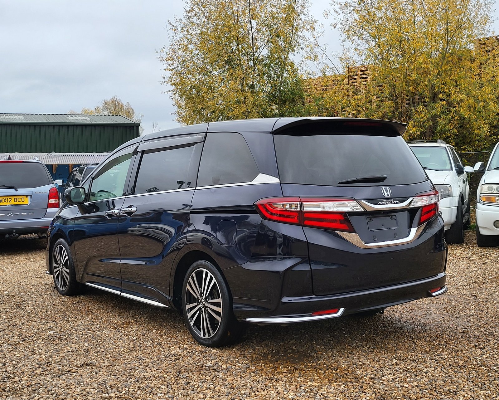 FRESH IMPORT 2014 HONDA ODYSSEY ABSOLUTE AUTOMATIC 7 SEATER BLACK ULEZ COMPLIANT