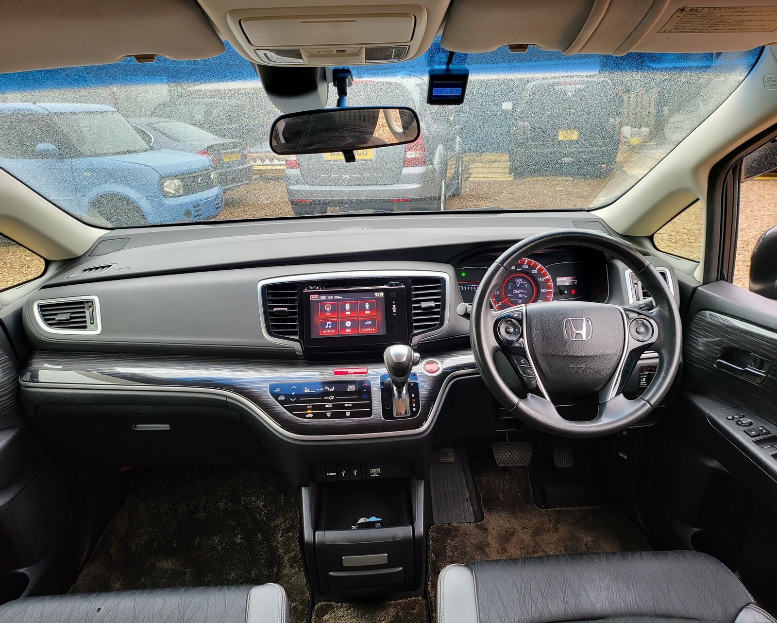 FRESH IMPORT 2014 HONDA ODYSSEY ABSOLUTE AUTOMATIC 7 SEATER BLACK ULEZ COMPLIANT