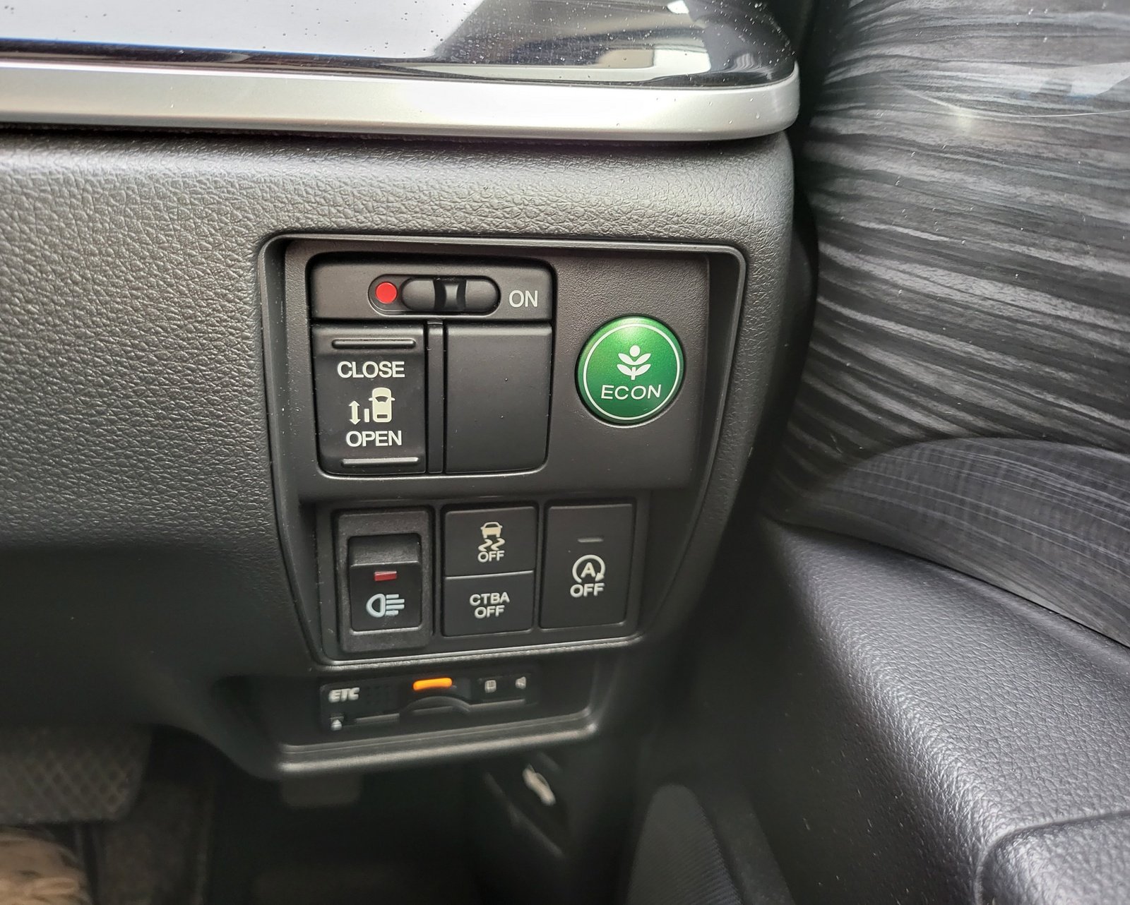 FRESH IMPORT 2014 HONDA ODYSSEY ABSOLUTE AUTOMATIC 7 SEATER BLACK ULEZ COMPLIANT