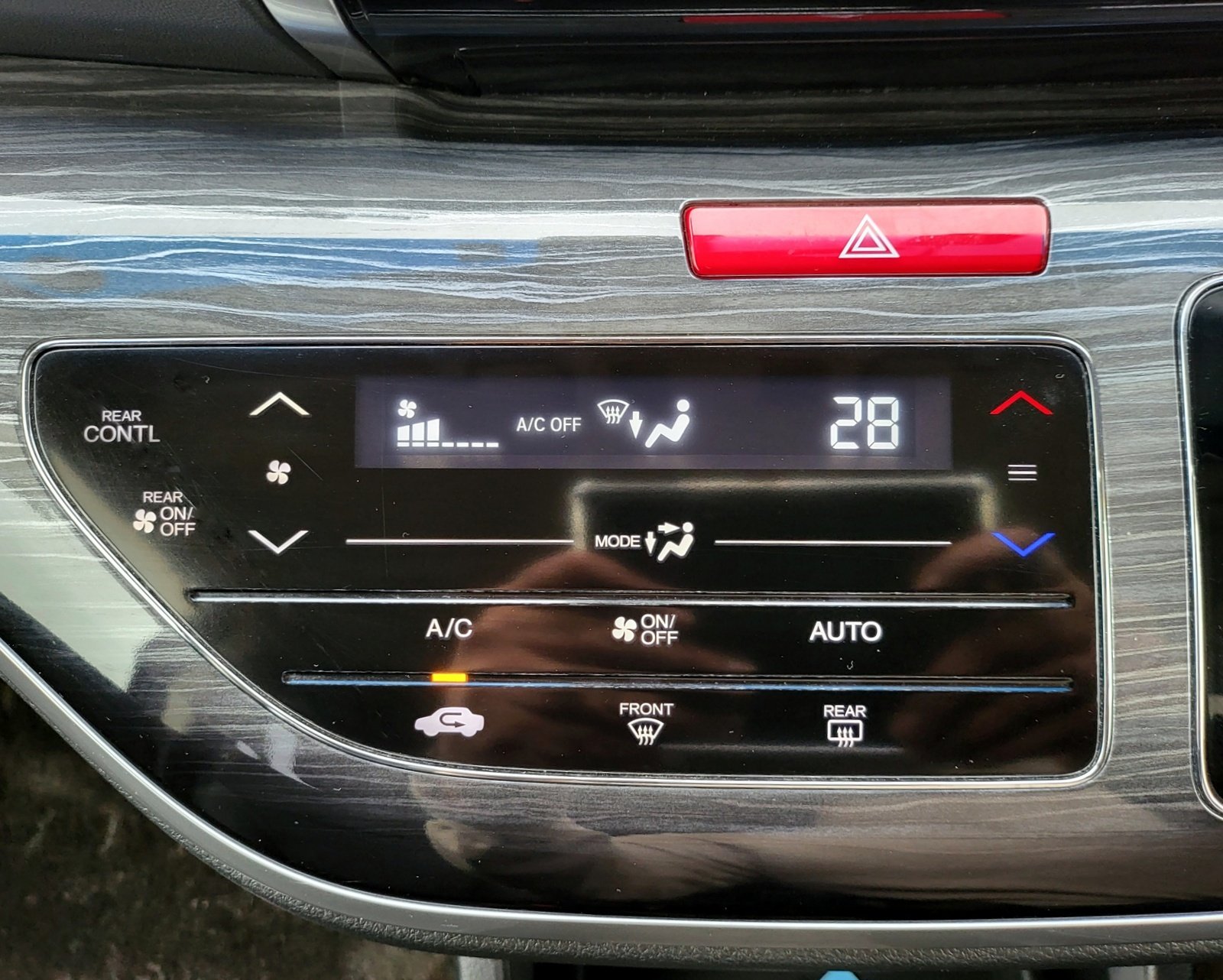 FRESH IMPORT 2014 HONDA ODYSSEY ABSOLUTE AUTOMATIC 7 SEATER BLACK ULEZ COMPLIANT