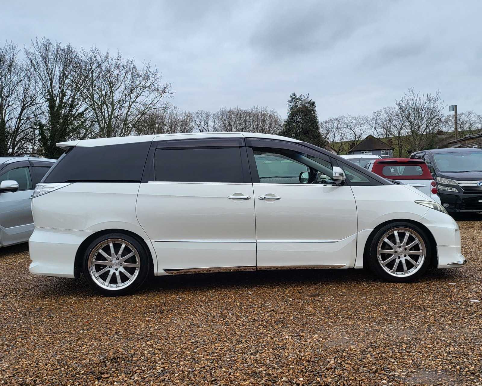 2013 FRESH IMPORT TOYOTA ESTIMA 2.4 AUTOMATIC 7 SEATER WHITE ULEZ FREE