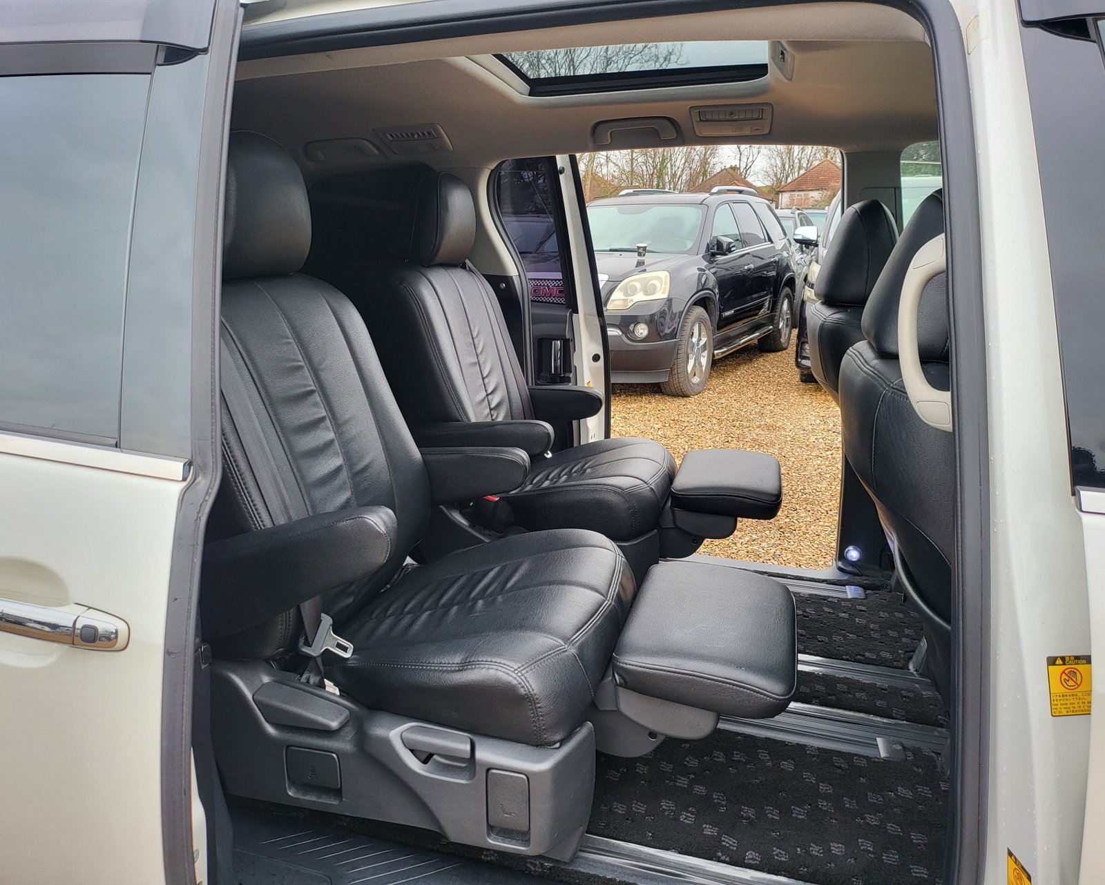 2012 FRESH IMPORT TOYOTA ESTIMA HYBRID 4WD AUTOMATIC 7 SEATER ULEZ FREE