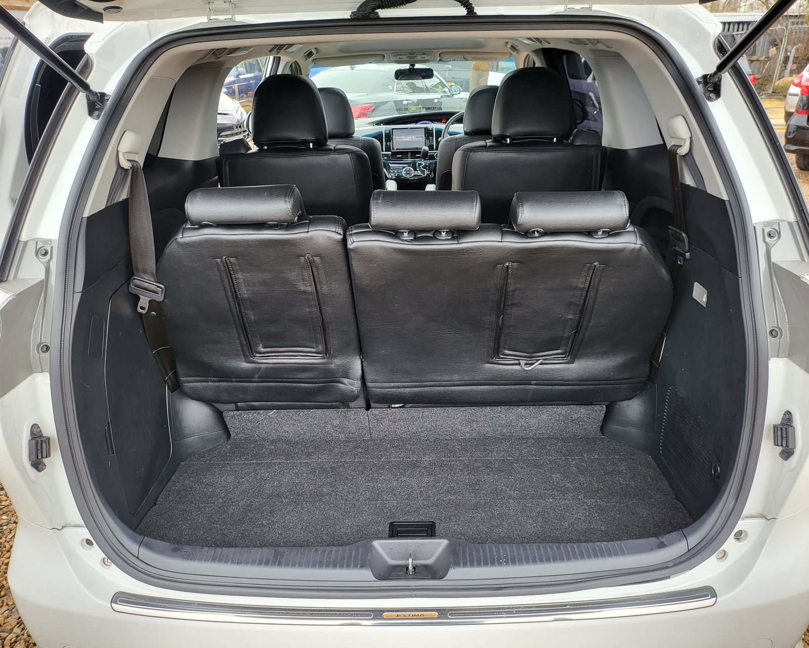 2013 FRESH IMPORT TOYOTA ESTIMA 2.4 AUTOMATIC 7 SEATER WHITE ULEZ FREE