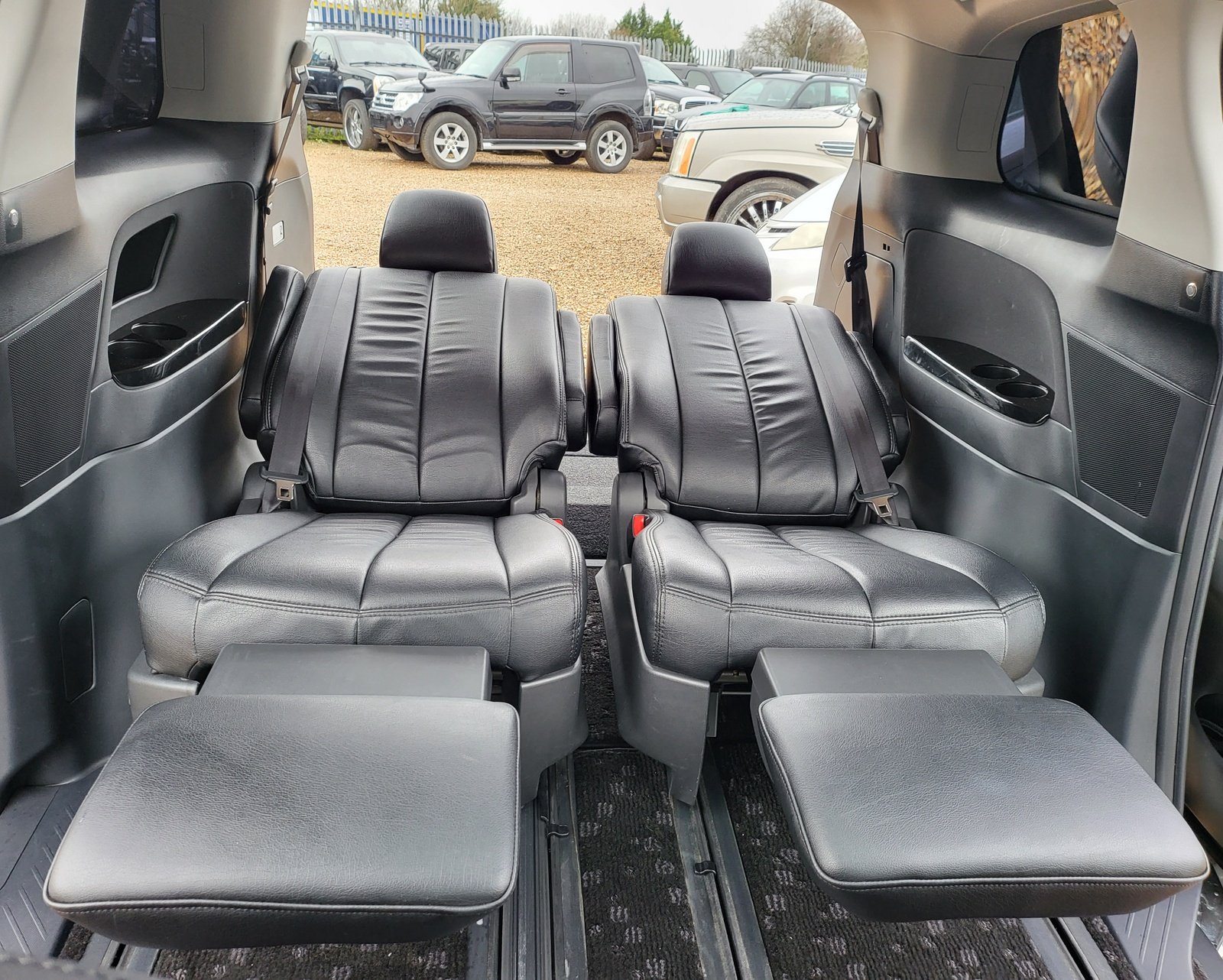 2013 FRESH IMPORT TOYOTA ESTIMA 2.4 AUTOMATIC 7 SEATER WHITE ULEZ FREE