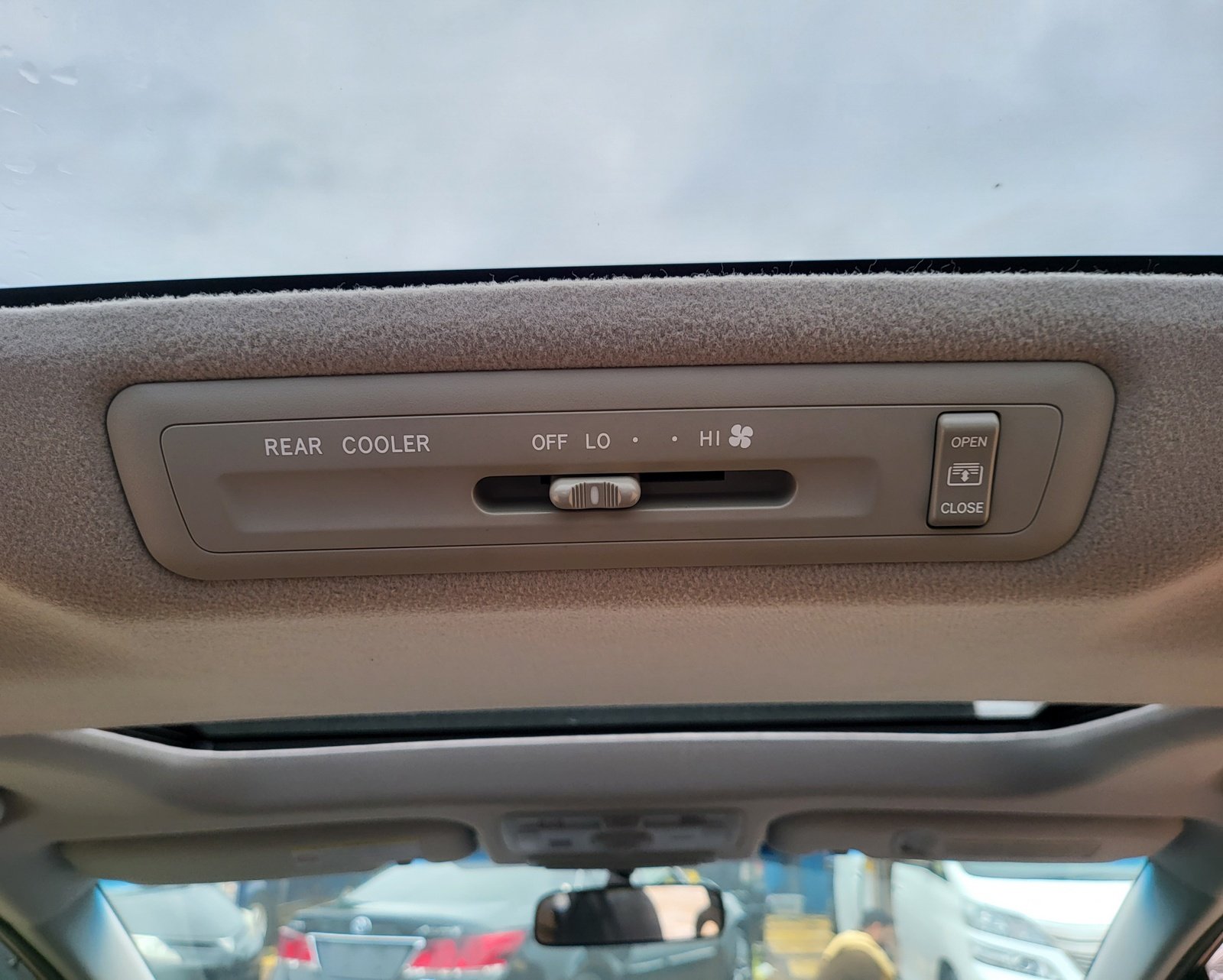 2012 FRESH IMPORT TOYOTA ESTIMA HYBRID 4WD AUTOMATIC 7 SEATER ULEZ FREE