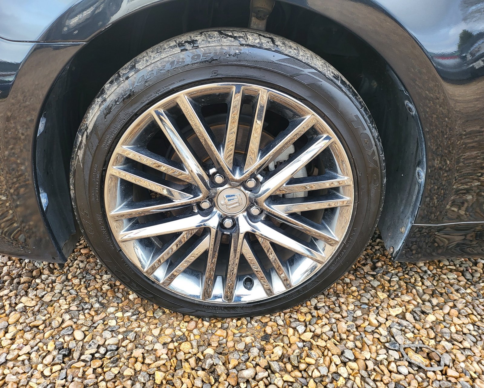 FRESH IMPORT 2013 TOYOTA CROWN HYBRID 2.5 AUTOMATIC LEATHER BLACK ULEZ FREE