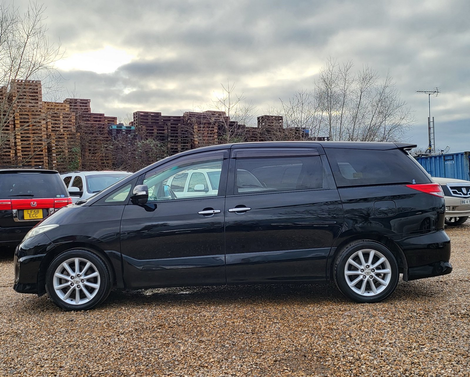 2012 FRESH IMPORT TOYOTA ESTIMA 2.4 AUTOMATIC 7 SEATER BLACK ULEZ FREE