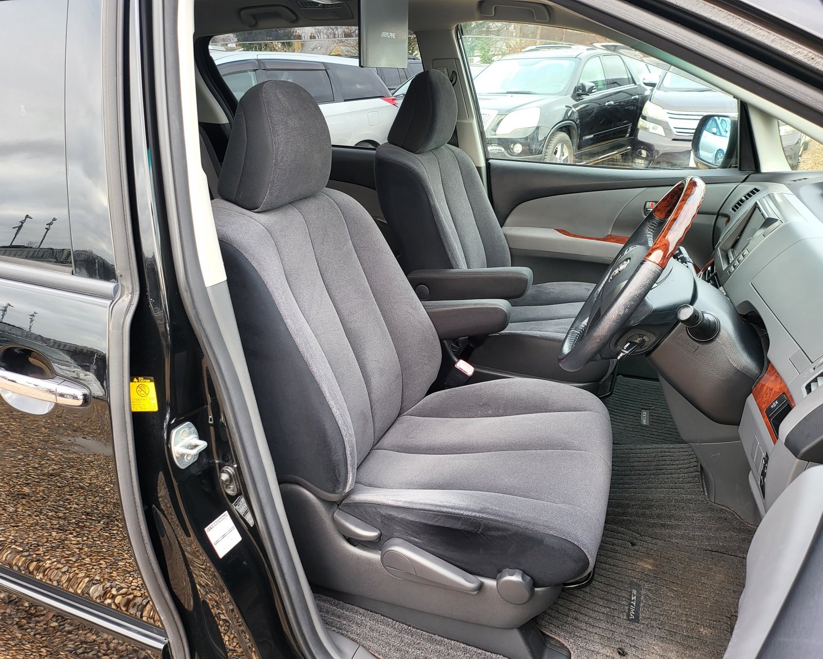 2012 FRESH IMPORT TOYOTA ESTIMA 2.4 AUTOMATIC 7 SEATER BLACK ULEZ FREE