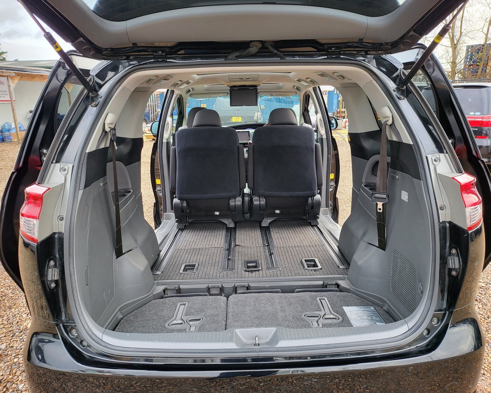 2012 FRESH IMPORT TOYOTA ESTIMA 2.4 AUTOMATIC 7 SEATER BLACK ULEZ FREE