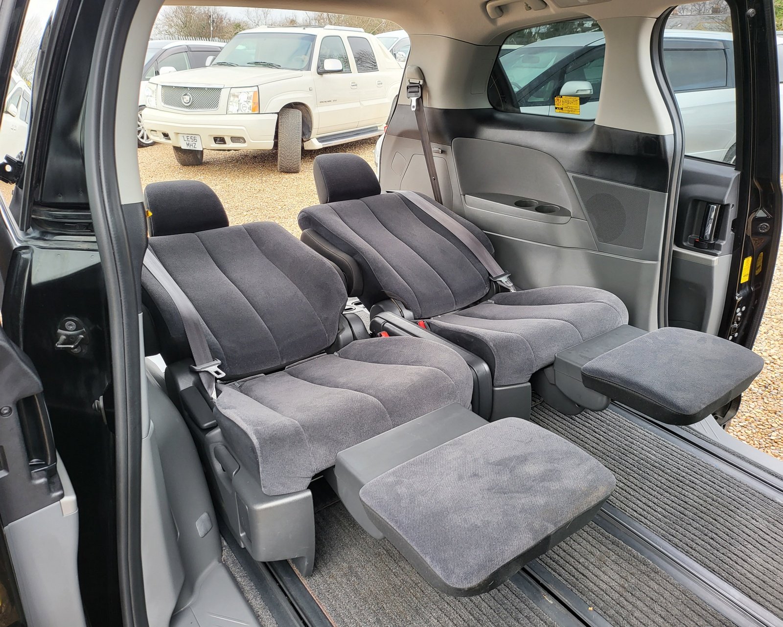 2012 FRESH IMPORT TOYOTA ESTIMA 2.4 AUTOMATIC 7 SEATER BLACK ULEZ FREE