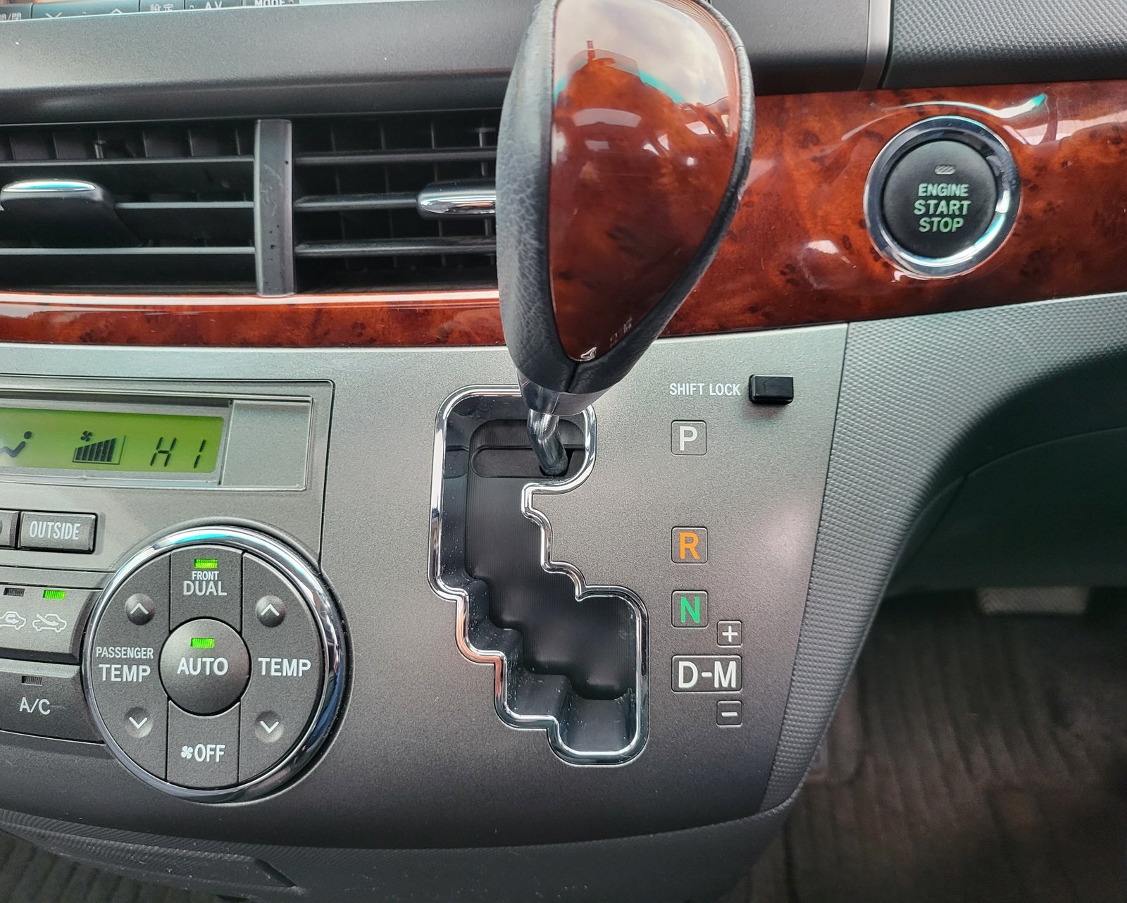 2012 FRESH IMPORT TOYOTA ESTIMA 2.4 AUTOMATIC 7 SEATER BLACK ULEZ FREE