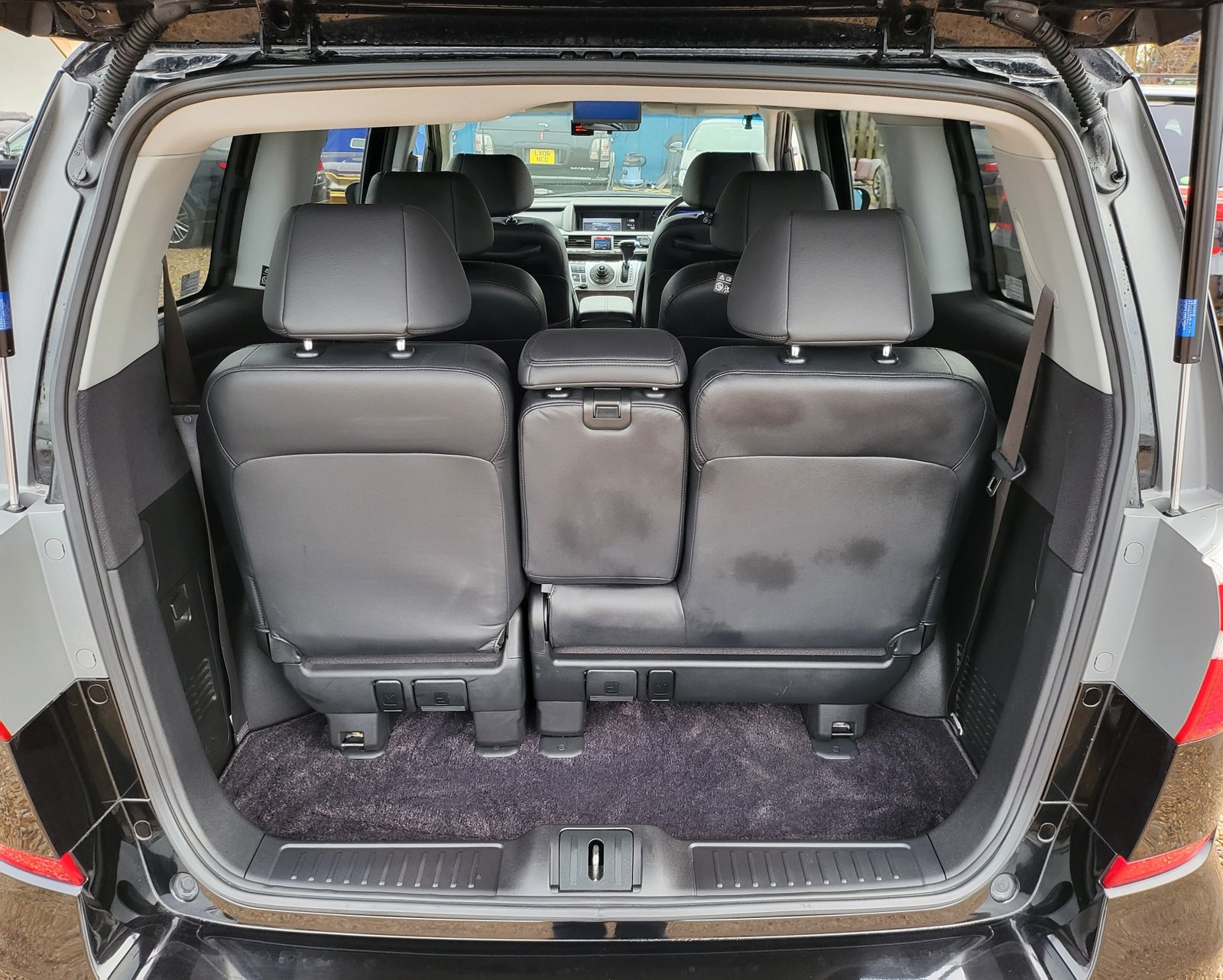 FRESH IMPORT 2013 HONDA ELYSION PRESTIGE 2.4 AUTOMATIC 7 SEATER BLACK ULEZ FREE