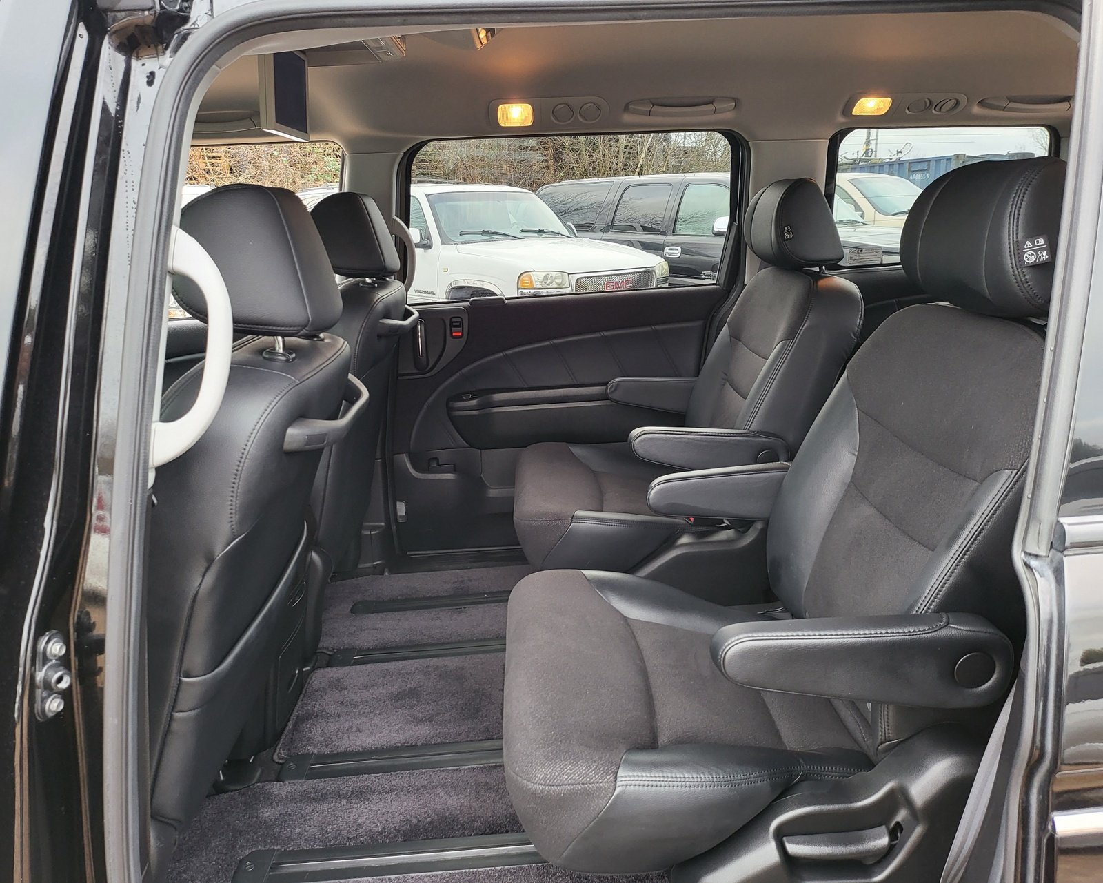 FRESH IMPORT 2013 HONDA ELYSION PRESTIGE 2.4 AUTOMATIC 7 SEATER BLACK ULEZ FREE